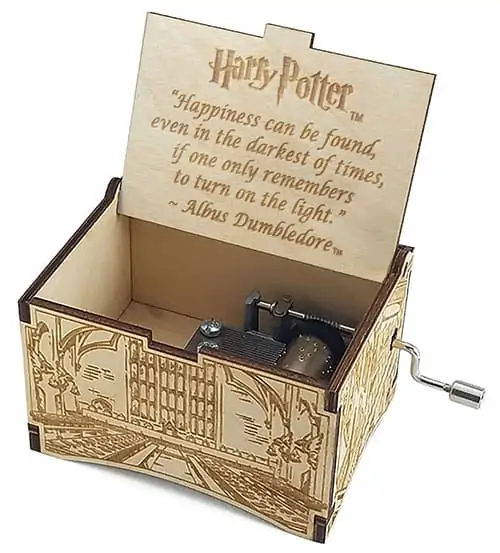 Product Image of the Hogwarts Castle Music Box
