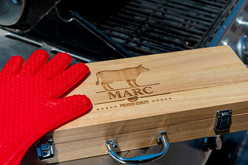 Product Image of the Personalized BBQ Set