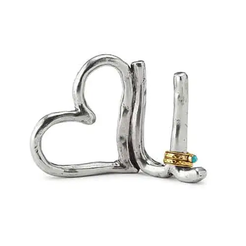 Product Image of the Heart U Ring Holder