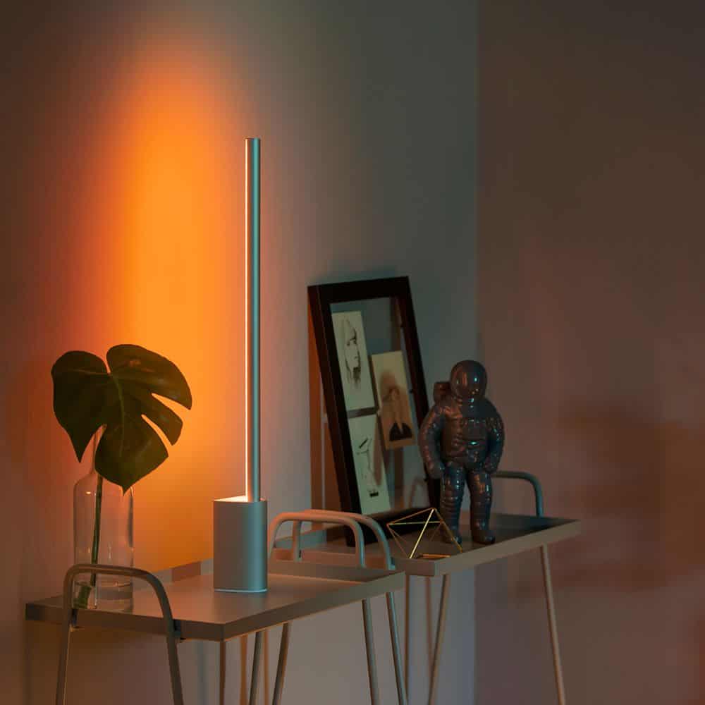 Product Image of the Hue White & Color Ambiance Signe Table Light