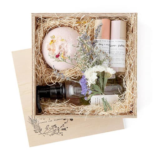Product Image of the Rose Petal Gift Set