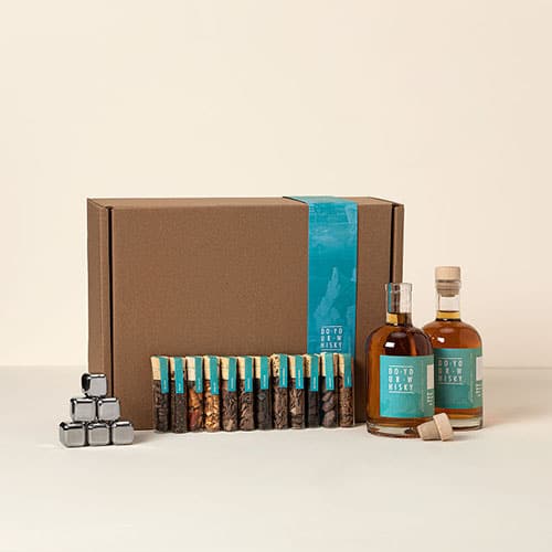 Product Image of the DIY Whiskey Making Kit