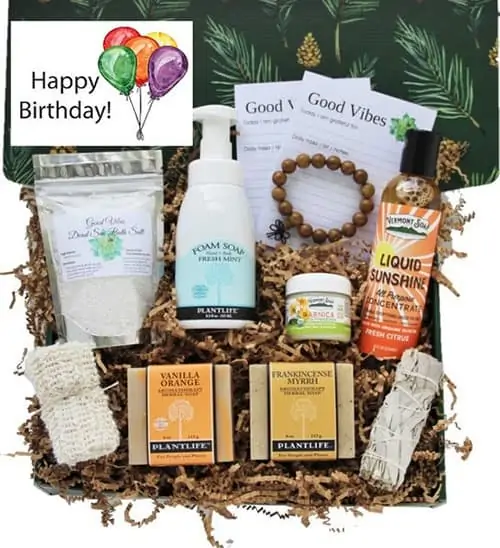 Product Image of the Good Vibes Birthday Box