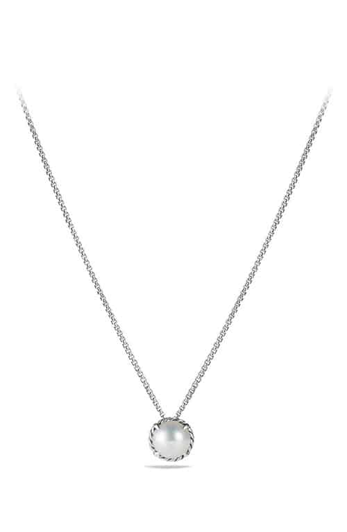 Product Image of the Pearl Pendant Necklace