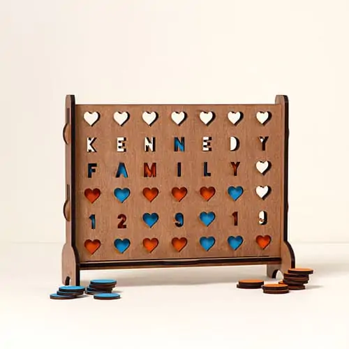 Product Image of the Personalized Hearts Four-Across Game