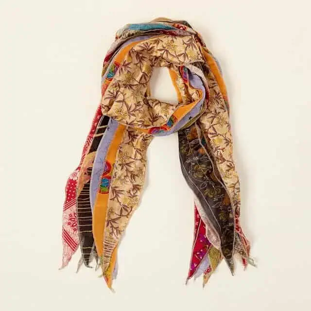 Product Image of the Sari Scarf