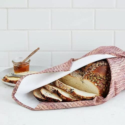 Product Image of the Bread Warming Blanket