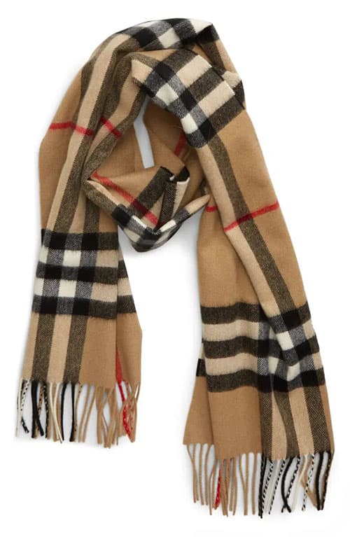 Product Image of the Burberry Giant Icon Check Cashmere Scarf
