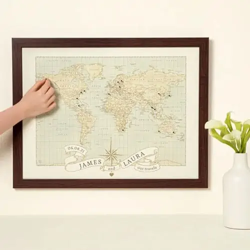 Product Image of the Personalized Anniversary Pushpin World Map