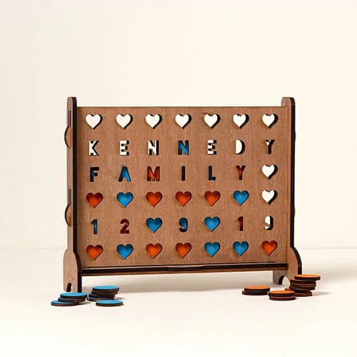 Product Image of the Personalized Hearts Four-Across Game