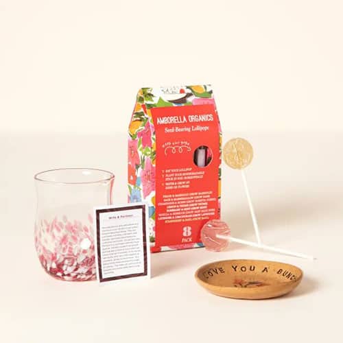 Product Image of the Women We Love Gift Set