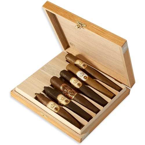 Product Image of the Cigar Sampler Gift Set