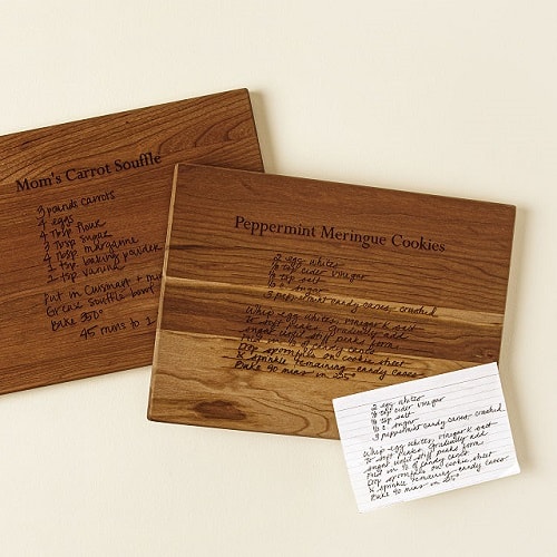 Product Image of the Personalized Family Recipe Board