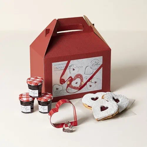 Product Image of the DIY Heart Linzer Cookie Kit
