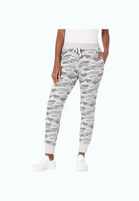Product Image of the Amazon Essentials Jogger