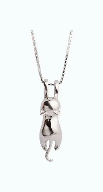 Product Image of the Cat Necklace