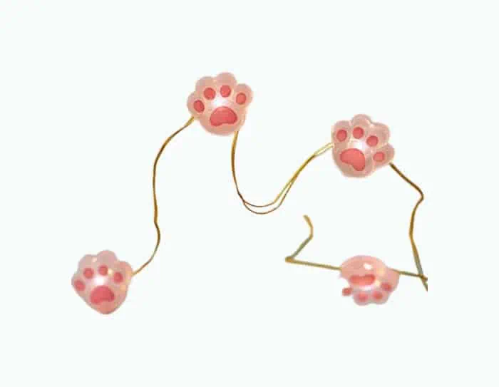 Product Image of the Cat Paw String Lights