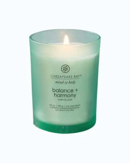 Product Image of the Chesapeake Bay Scented Candle