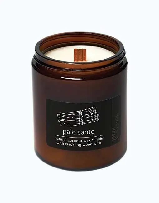 Product Image of the Crackling Wood Wick Candle