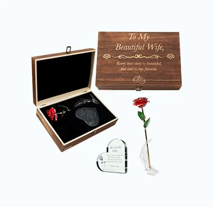 Product Image of the Crystal Engraved Heart Gift Set