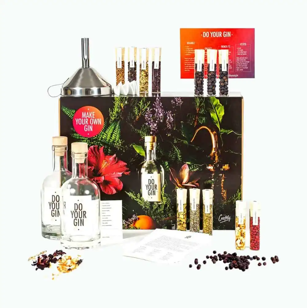 Product Image of the DIY Gin-Making Alcohol Infusion-Kit