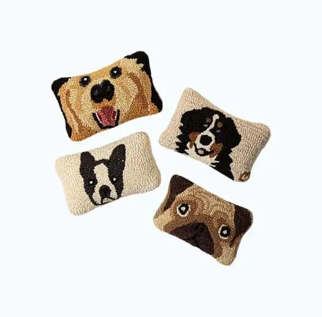 Product Image of the Dog Face Pillow