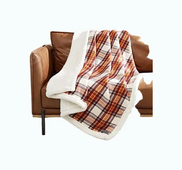 Product Image of the Eddie Bauer Sherpa Throw
