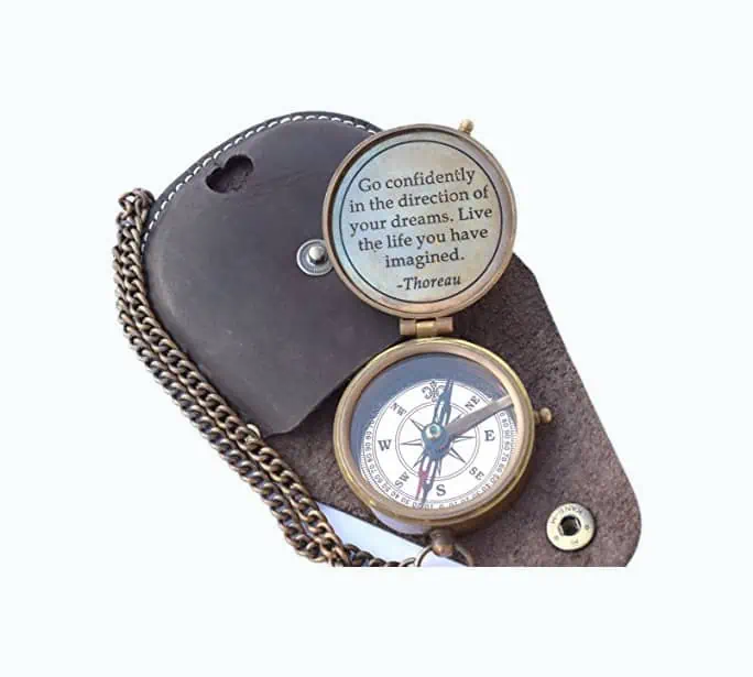 Product Image of the Engraved Compass Keepsake