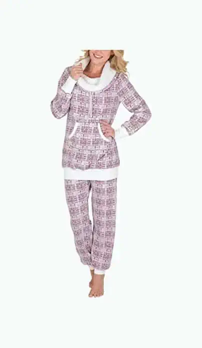 Product Image of the Fleece Pajama Set