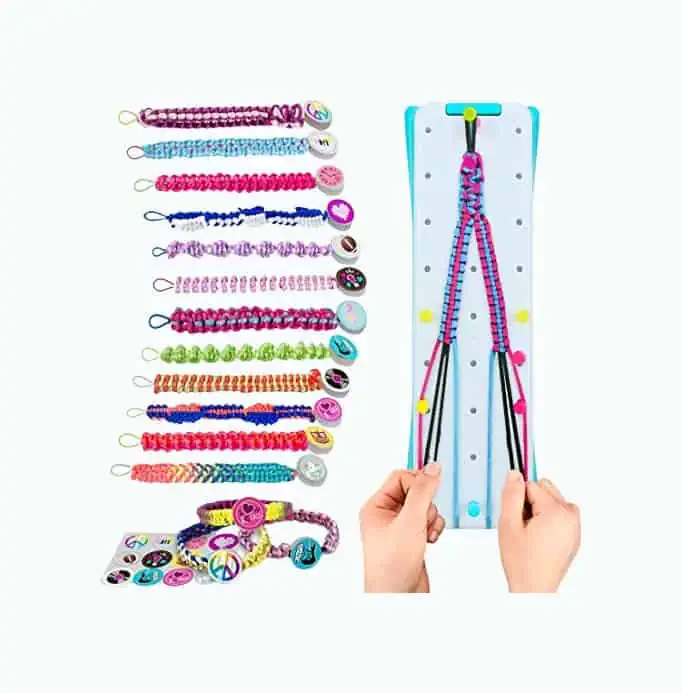 Product Image of the Friendship Bracelet Making Kit