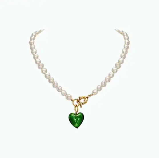 Product Image of the Heart Pendant Necklace