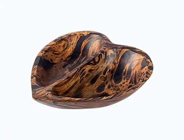 Product Image of the Heart-Shaped Bowl