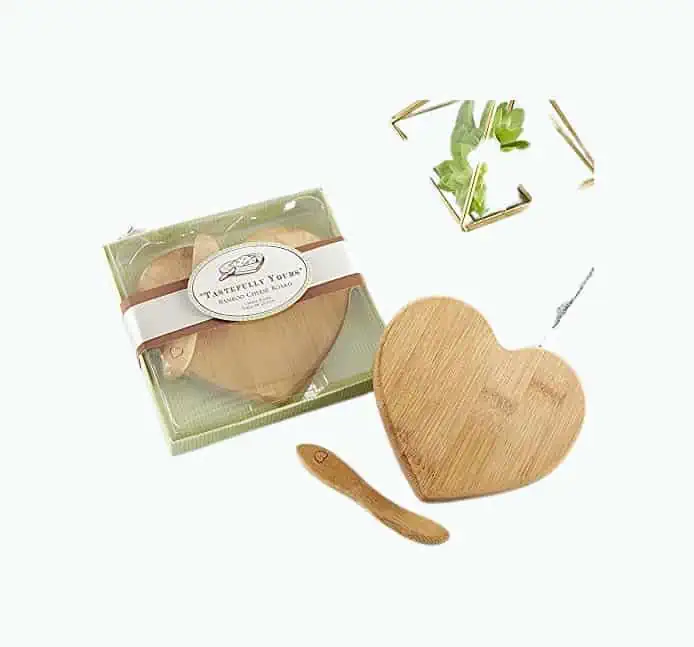 Product Image of the Heart-Shaped Mini Cheese Board