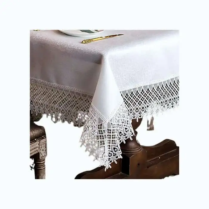 Product Image of the Lace-Edged Tablecloth