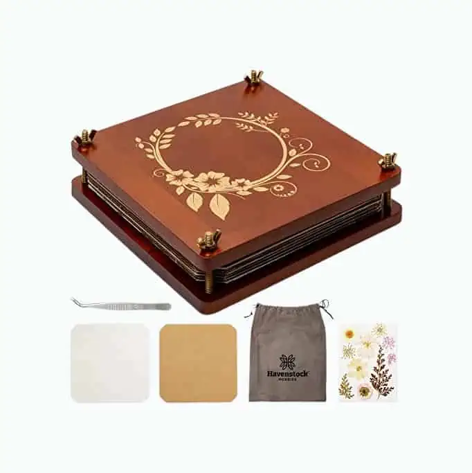 Product Image of the Large Wooden Flower Pressing Kit
