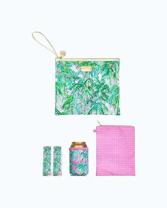 Product Image of the Lilly Pulitzer Water Resistant Vinyl Beach Day Pouch