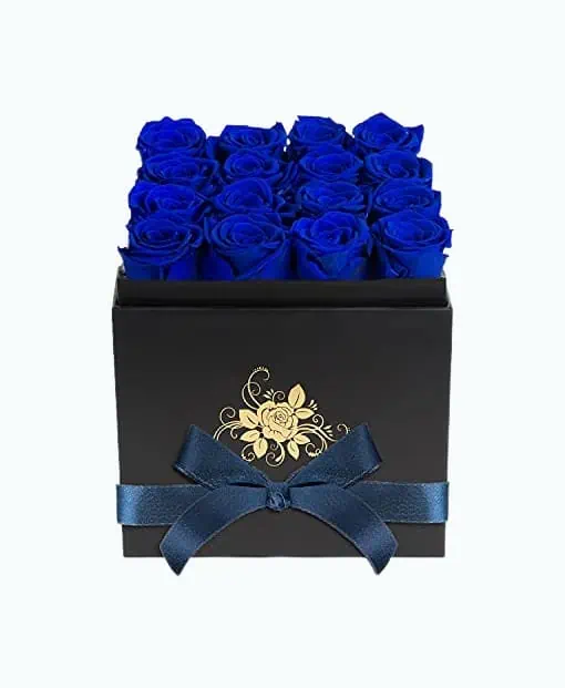 Product Image of the Luxury Preserved Roses in a Box