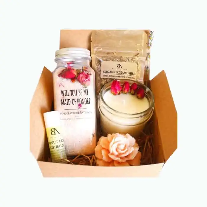 Product Image of the Maid of Honor Gift Box