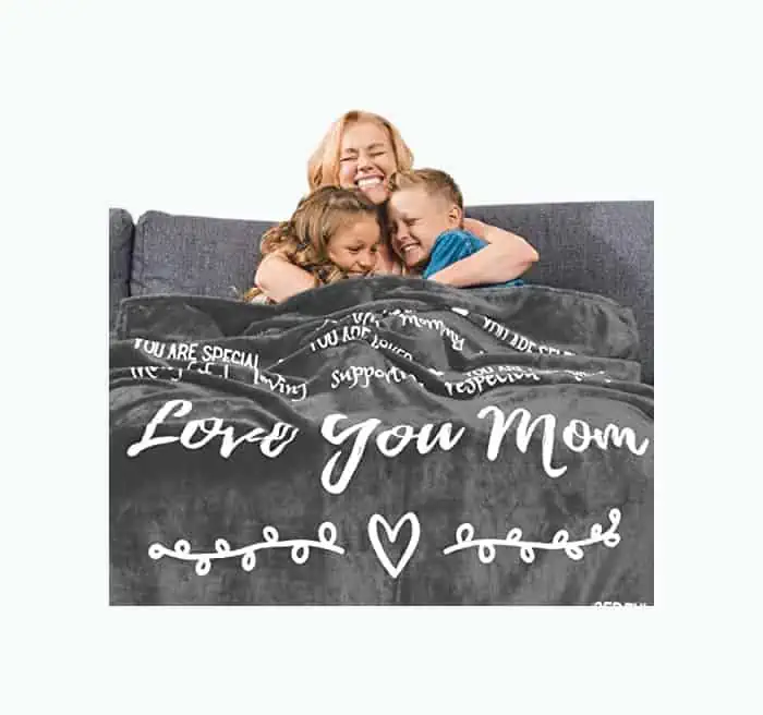 Product Image of the Mom Blanket