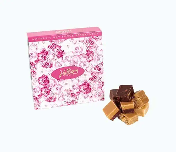 Product Image of the Mother’s Day Fudge Gift Box