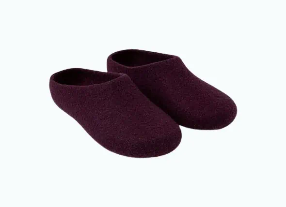 Product Image of the Natural Wool Slippers