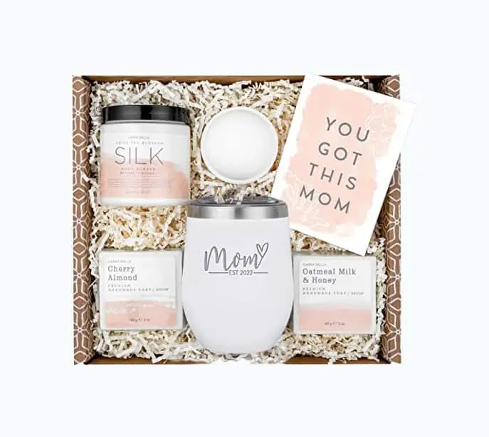 Product Image of the New Mom Spa Gift Basket