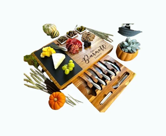 Product Image of the Personalized Charcuterie Board