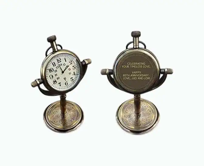 Product Image of the Personalized Desk Clock