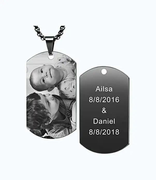 Product Image of the Personalized Dog Tag Pendant Necklace Engraving