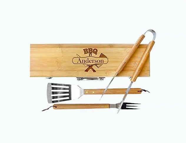 Product Image of the Personalized Grill Set