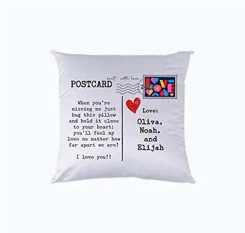Product Image of the Personalized Mom Pillow