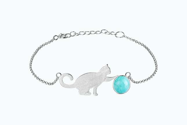 Product Image of the Playing Cat Bracelet