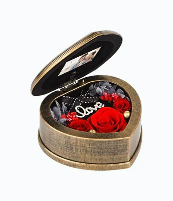 Product Image of the Preserved Flowers In Musical Box