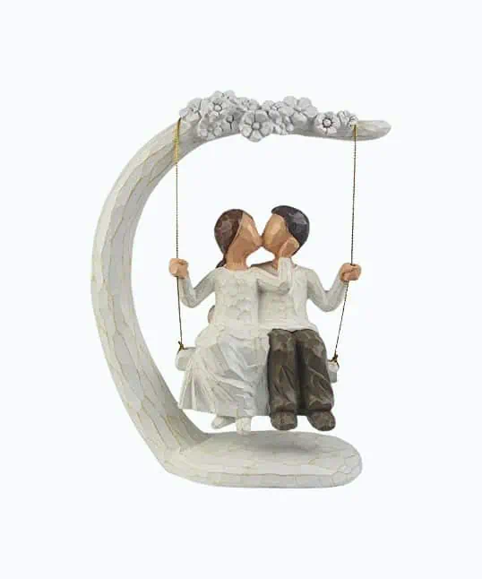 Product Image of the Romantic Couple Figurine